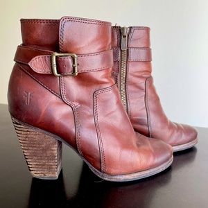 Women’s Frye Patty Riding Booties - size 6
